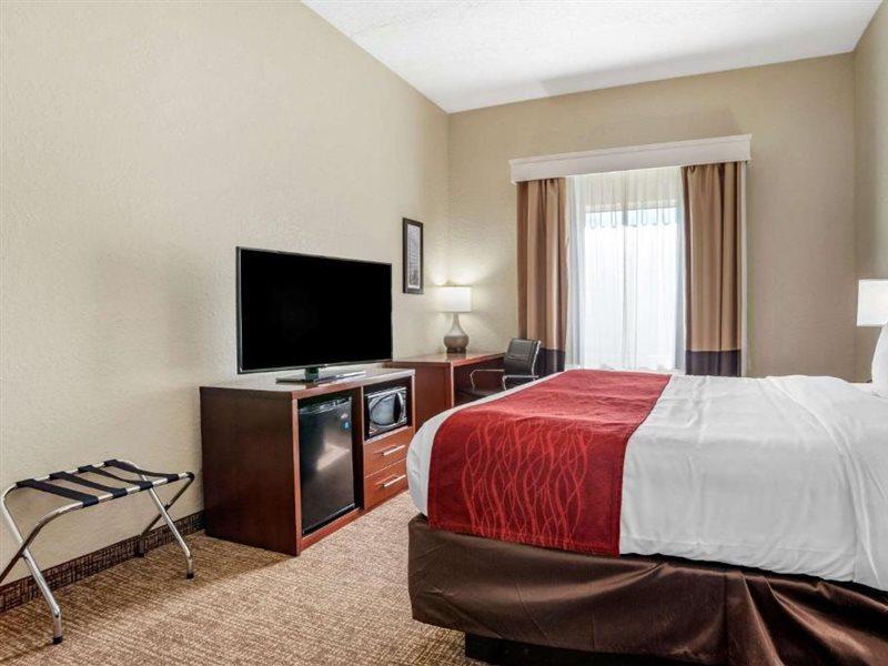 Comfort Inn & Suites Marianna I-10 Екстериор снимка
